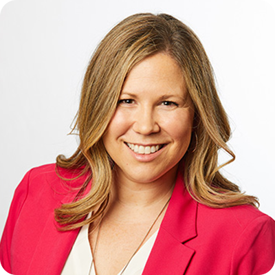 Christi Ravneberg Senior Director, Media Intelligence & Custom Content Informa Foodservice