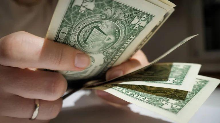 Multi-brand Director of Operations cuts deletions at restaurants in half with PAR OPS™ 